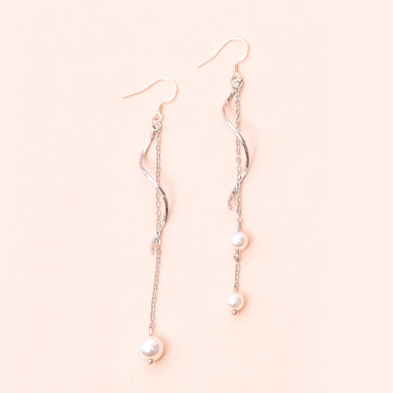 Pearl ear-rings